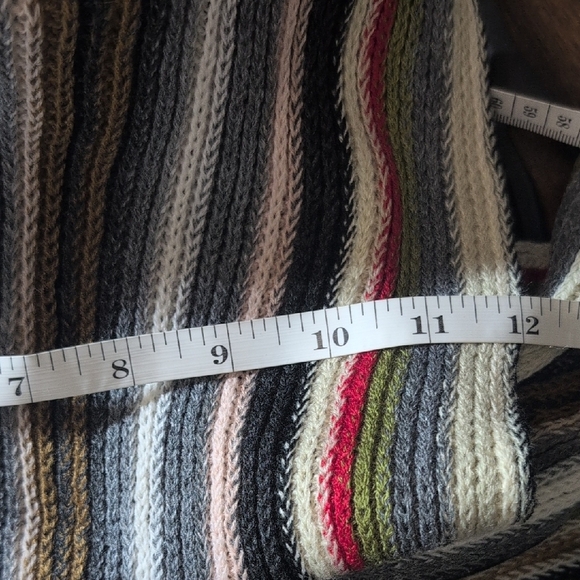Colorful Striped Knit Scarf - Picture 4 of 4